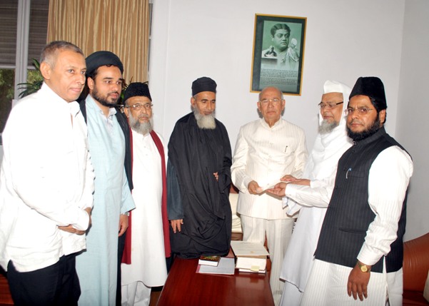 Ulema meet Governor of Karnataka
